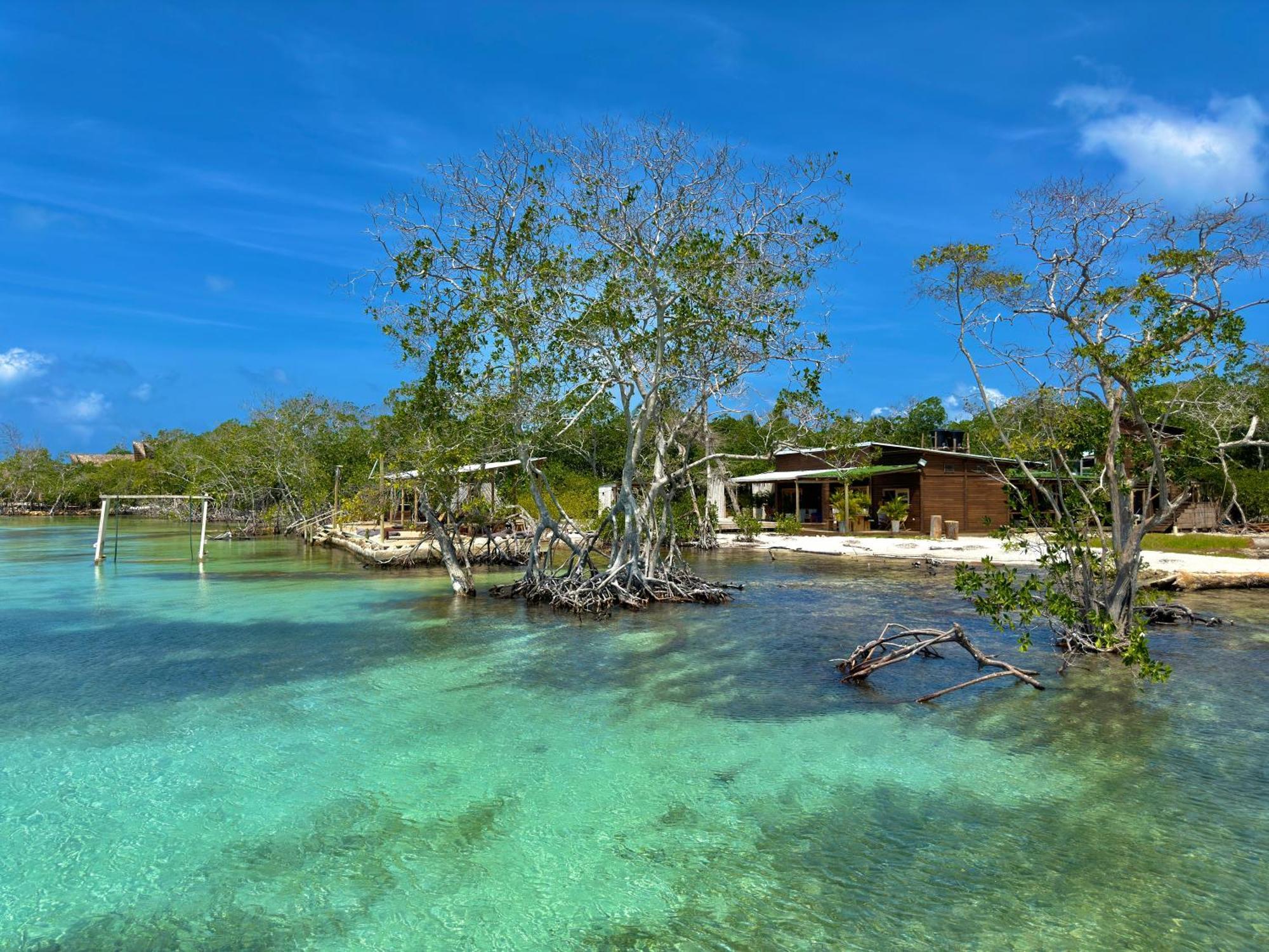 Medusa Hostel Isla Tintipan Tintipan Island Экстерьер фото